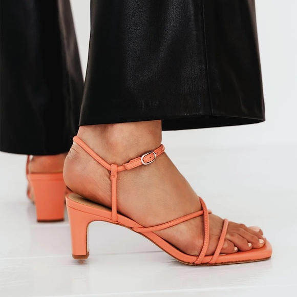 Poppy Barley Harley Heeled Sandal, Cantaloupe, BNWOB, size 9 - Picture 1 of 11